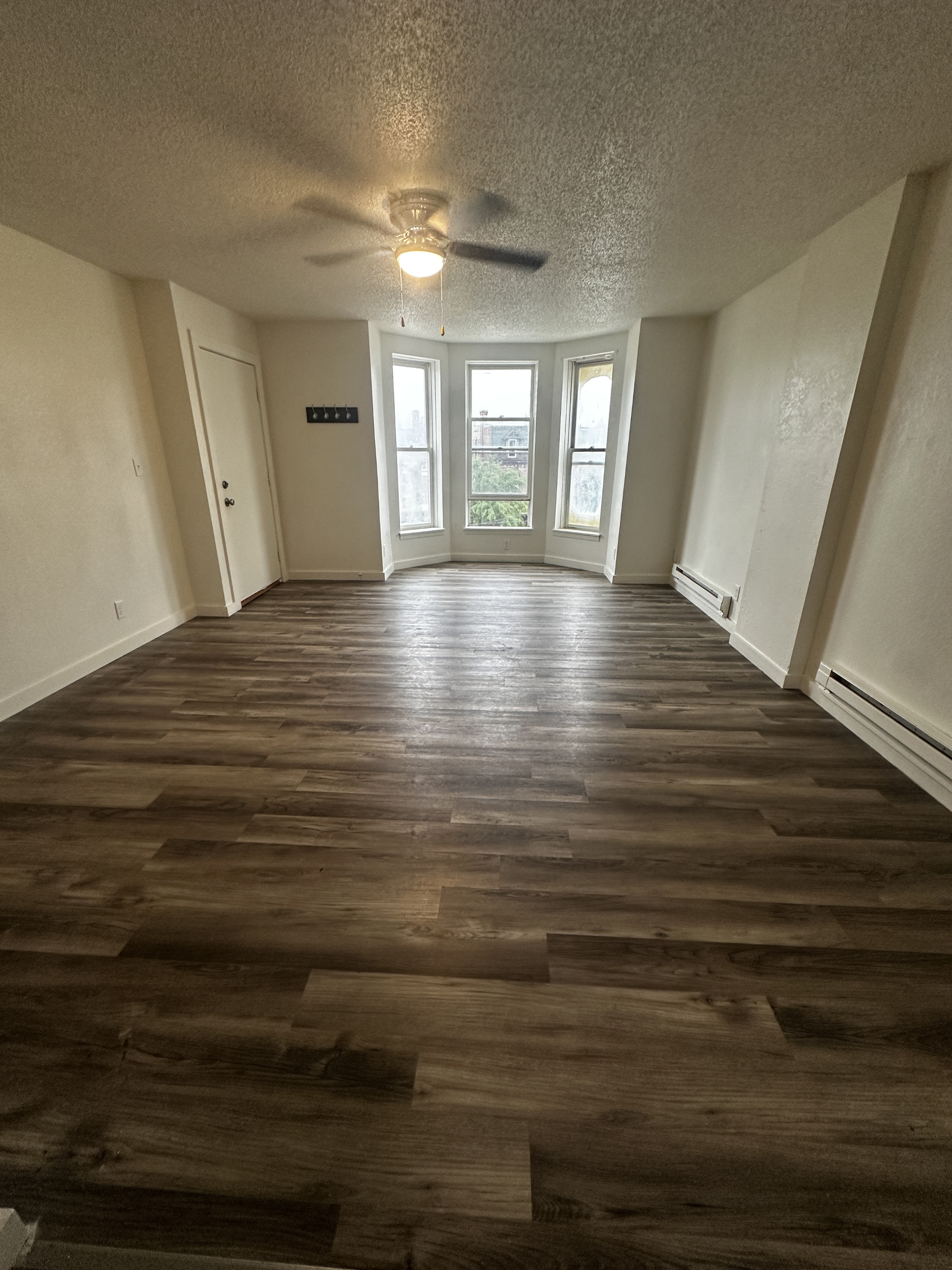 1571 Bluff Street - 4